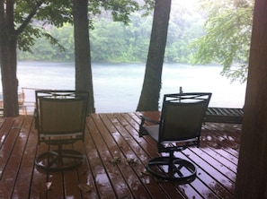 Rainy Day...grill on covered patio/swing in porch swings/watch fishing boats 