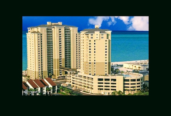 Grand Panama Beach Resort: Tower 1-Gulf-front, Tower 2- Beach via walkover tower