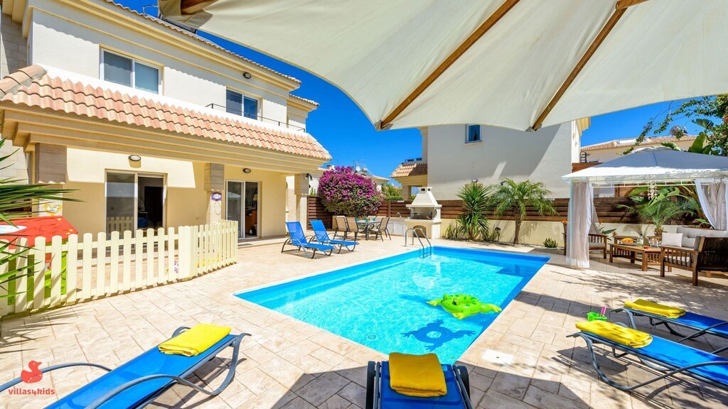 Picture of villa