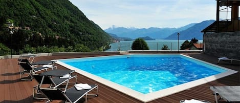 Piscine partagée
