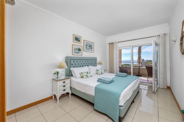 "Super King Size " Luxury bed &Mattress. 
Close enough to hear the waves!