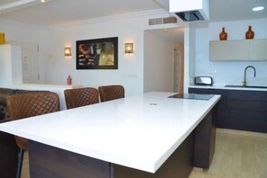 Refurbished Open Plan Kitchen