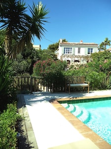 Haus mit Garten und Pool am Strand von Portissol - Sanary