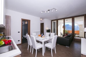 Kitchen and dining area