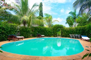 children-friendly pool, gated and fenced...
