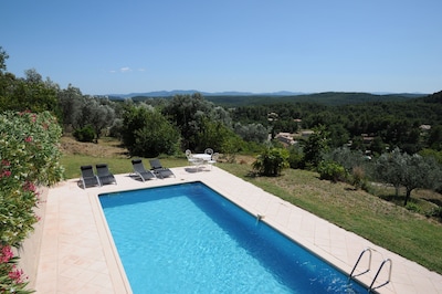 Bastide des Moulières - Außergewöhnlicher Panoramablick in einer ruhigen Gegend.