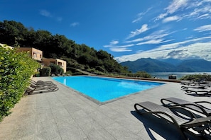 Shared pool