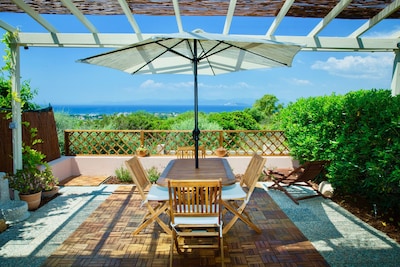Schönes Haus mit spektakulärem Meerblick in Sardinien!