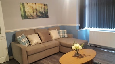 27 Herne Street, Manchester - Beautiful Home Away from Home