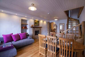 Living and dining room