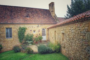 Les Belles Granges