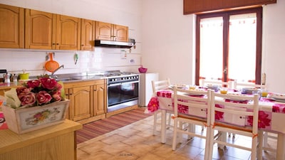 Holiday House between Amalfi, Positano, Sorrento, Naples & Pompeii - special offers !!