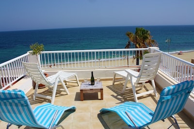 Aguilas Beachhouse -Two Terraces for Sunbathing with seaviews A/C-Wifi 600Mb-  