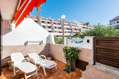 Parque Santiago 1: Seafront apartment with private terrace & £100K pool makeover