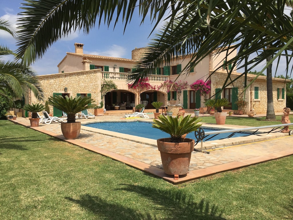 Picture of villa