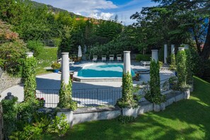 Private Pool