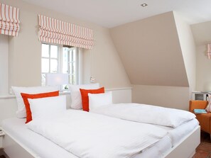 Großzügiges Doppelschlafzimmer im Obergeschoss