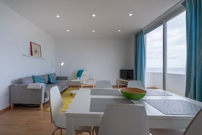 Apartamento grande con vista mar, wifi y A/C en Playa de Melenara - 2