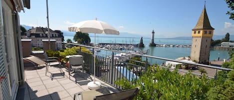 Juniorsuite See 2 (Terrasse)-Juniorsuite mit Terrasse und Seeblick