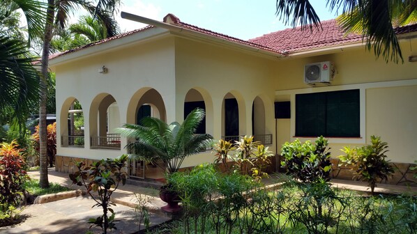 Villa Papaya