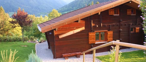 Le Chalet des 3 lutins , authentique, douillet, cosy et entièrement indépendant