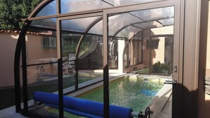 Vue sur piscine