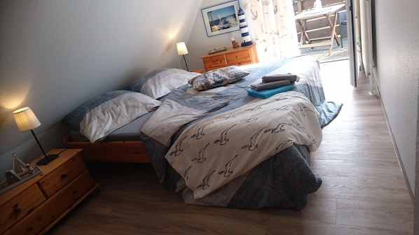 2. Schlafzimmer