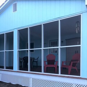 Screened Porch 