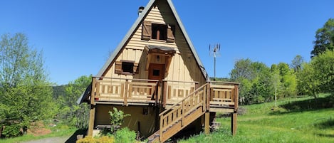 vue de face du chalet 