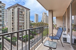 Spacious Lanai to Relax