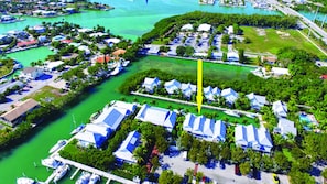 BEAUTIFUL CORAL LAGOON
