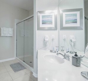 Masterbathroom