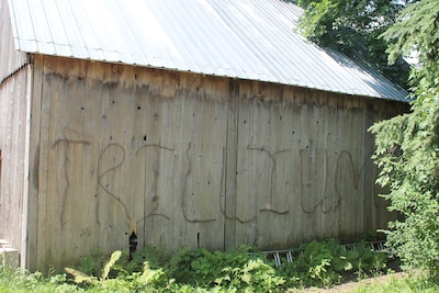 Relax and Rejuvenate at this Quiet Cottage in the Heart of the Driftless Area