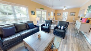 McGees-Folly-Living Room