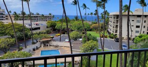Ocean view from the lanai, kitchen and living area
