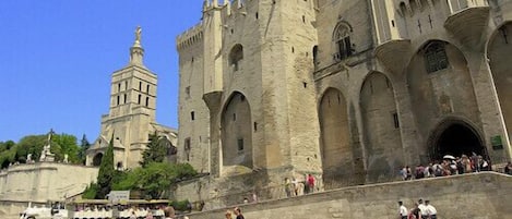 Palais des Papes