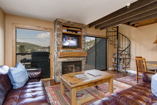 447 Woodside Quitting Time - a SkyRun Park City Property - Living Room