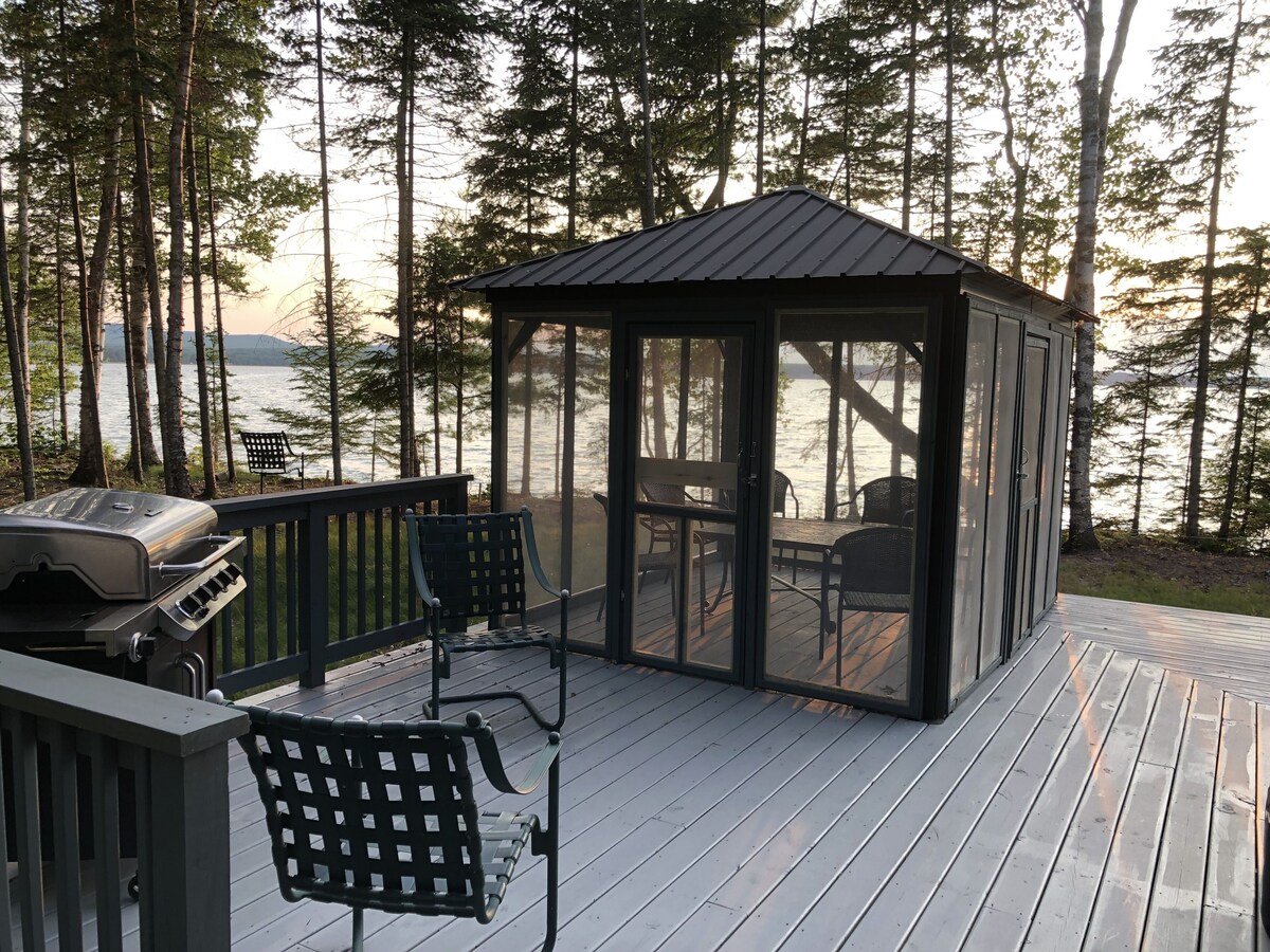 Huron Horizons – Magical Sunsets & Four Seasons of Recreational Opportunities!
