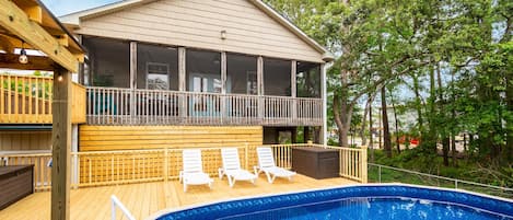 Exterior / Pool Deck - West