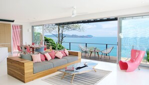 Pacific Ocean from the living room