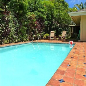 Have a cool dip in the pool or watch the clouds drift over the mountains