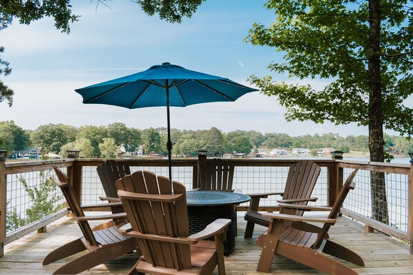 Lakeside sitting area with gas fire pit