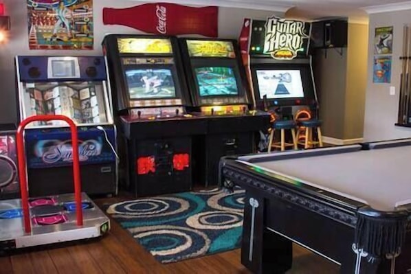 Arcade featuring Guitar Hero, Dance Game, and Jukebox