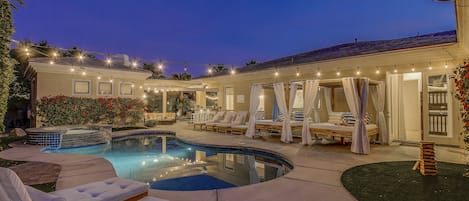 Augusta is a stunning six-bedroom, private pool and spa, offering 3,225 square feet of luxury living.