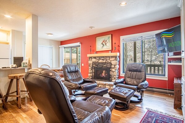 Living Room with Gas Fireplace