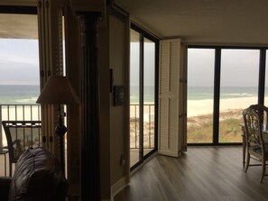 What a view! New flooring 2/2021