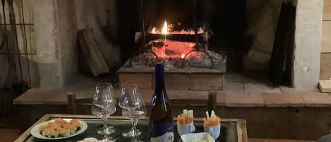 apéro au coin du feu