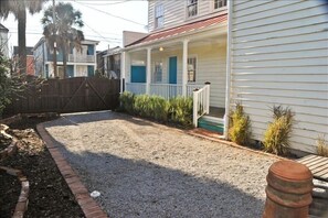 ample off street parking for 2 cars! (photo prior to re-painting)
