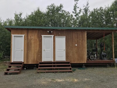 Beautiful Alaskan Lakefront Cabin