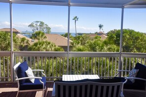 Gorgeous gulf views from 3rd floor lanai. Coffee while watching sunrise